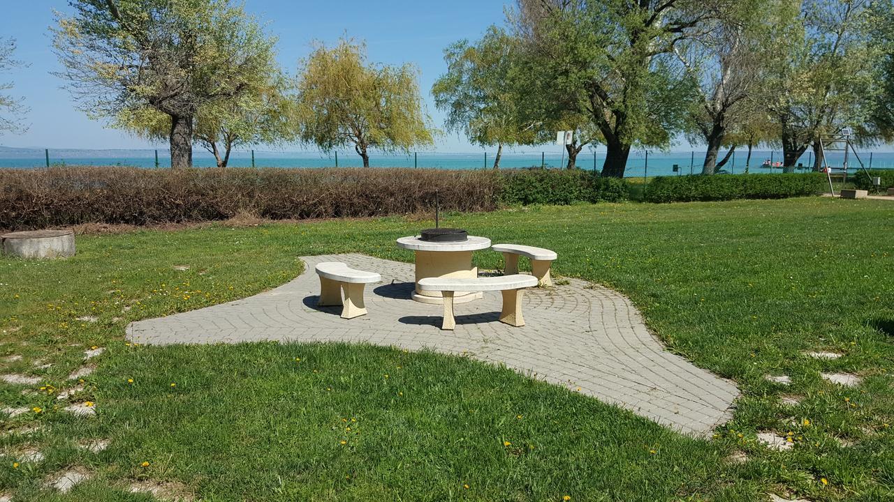 Surman Apartmanok Siófok Exterior foto
